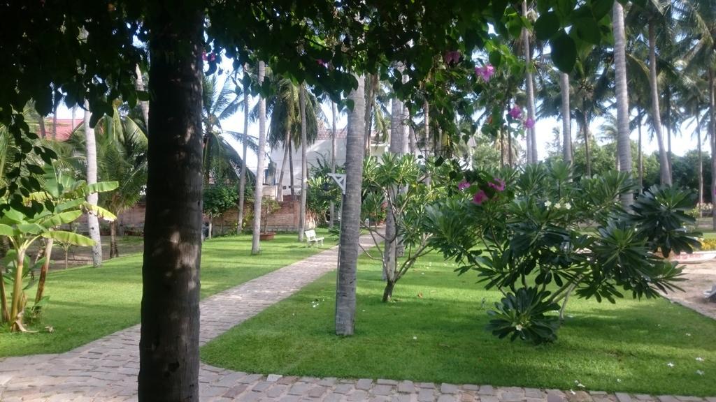 Catsen Bungalows & Rooms Муйне Экстерьер фото